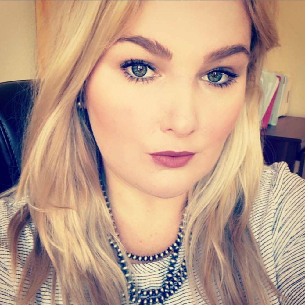 Meet your Posher, Kelsi